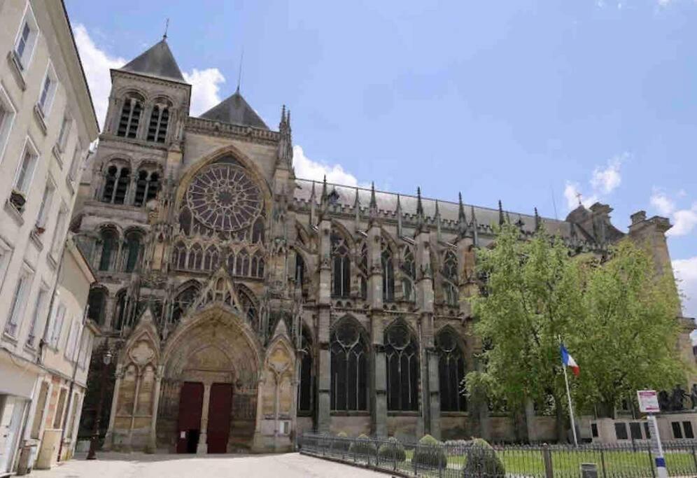 Le Saint Joseph Apartamento Châlons-en-Champagne Exterior foto
